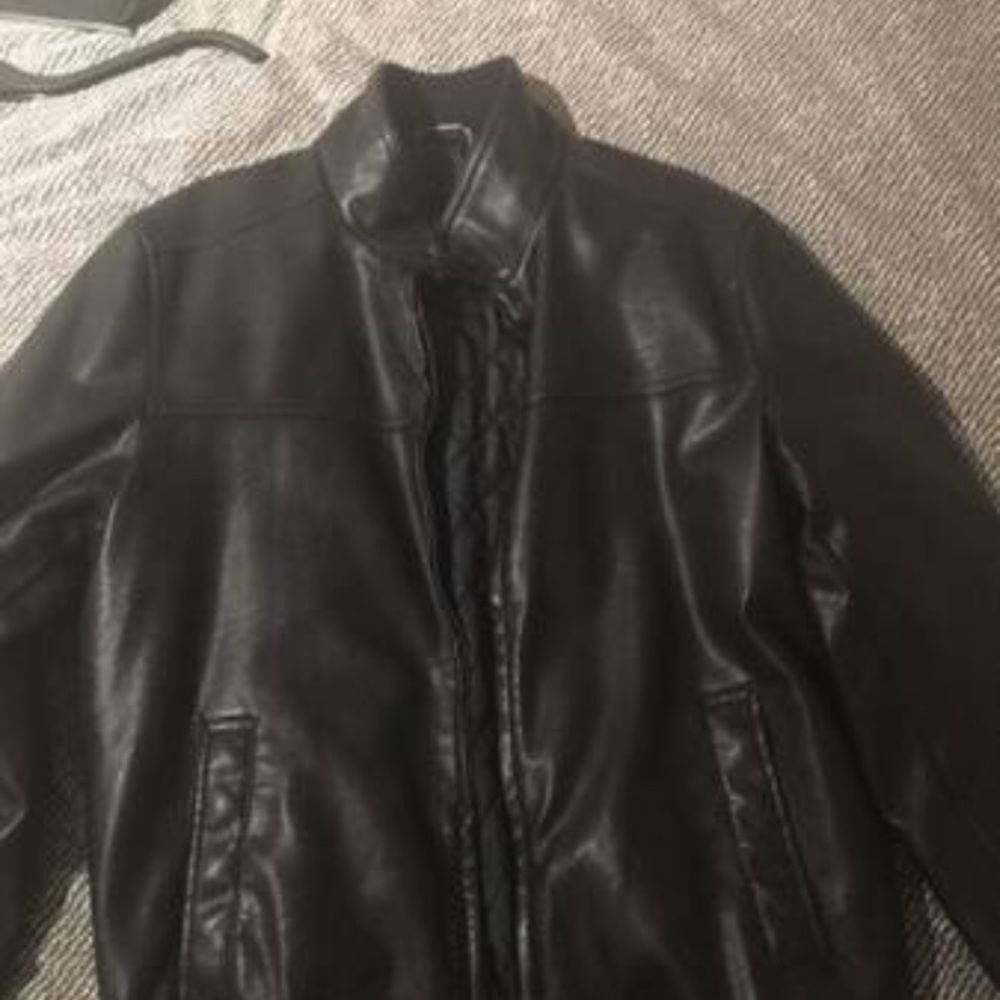 Tommy Hilfiger Leather Jacket (Men’s small)